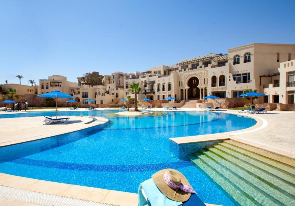 Azzurra Sahl Hasheesh Aparthotel Luaran gambar