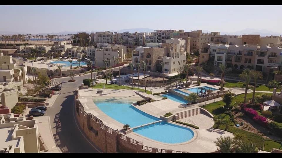 Azzurra Sahl Hasheesh Aparthotel Luaran gambar